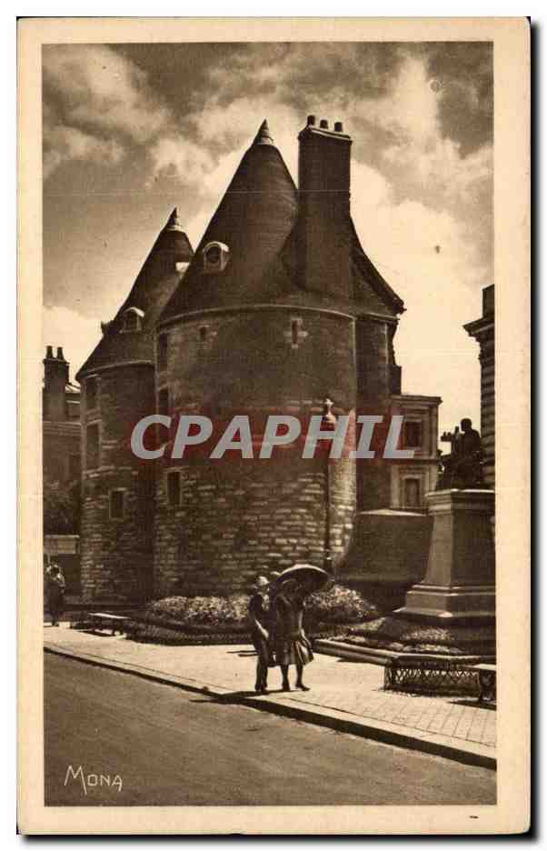 CPA Dieppe Les tourelles Le chateau