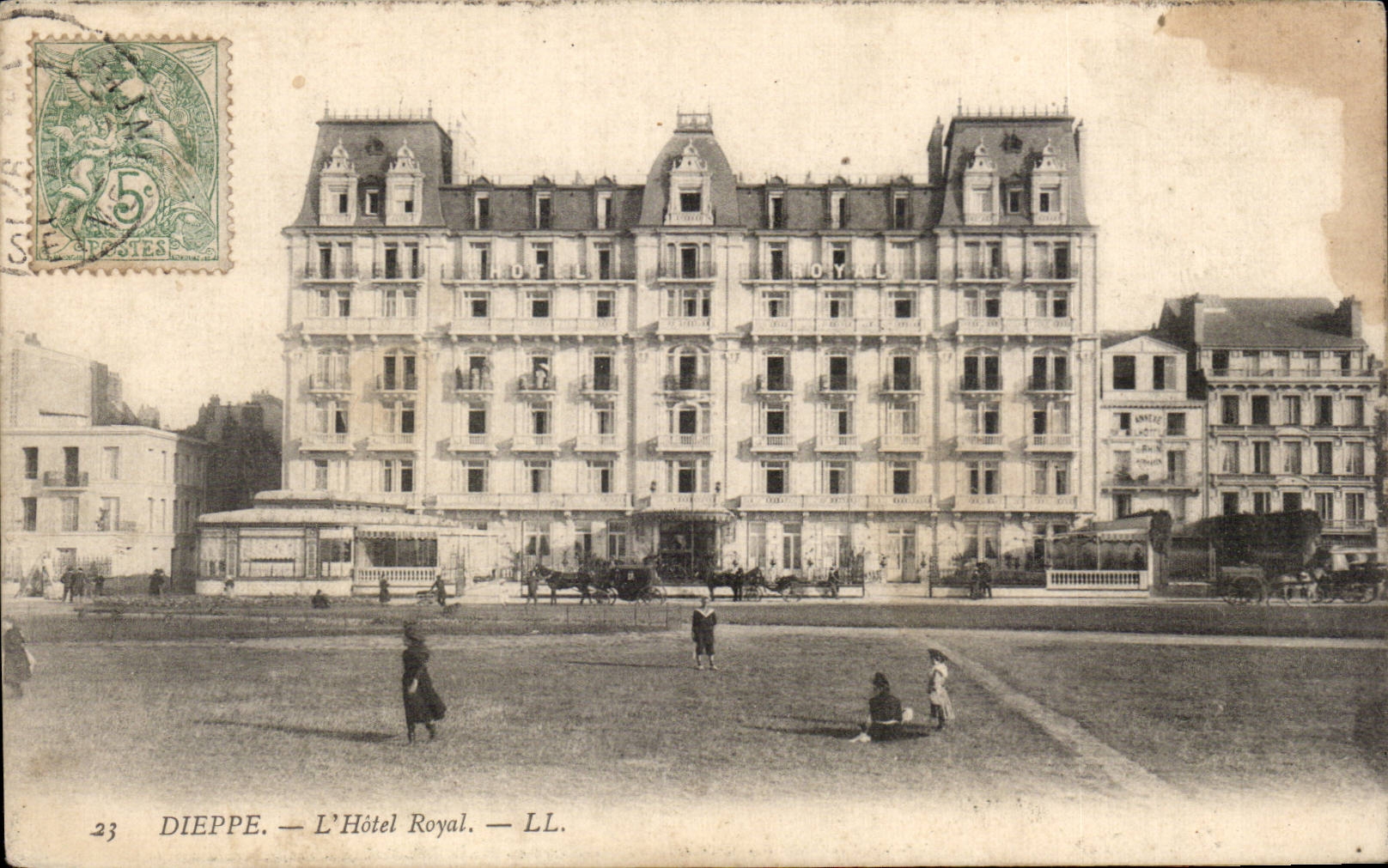 Dieppe - L'Hotel Royal - CPA 