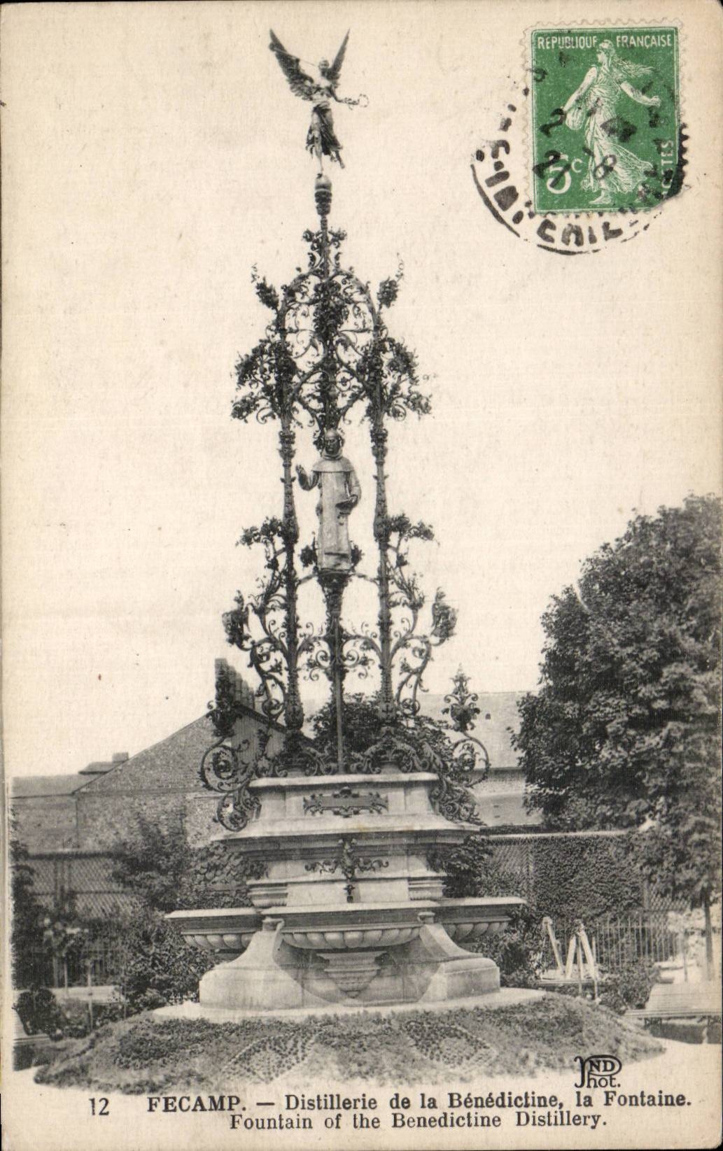 Fecamp - La Benedictine - Fontaine a Fer Forge - CPA 