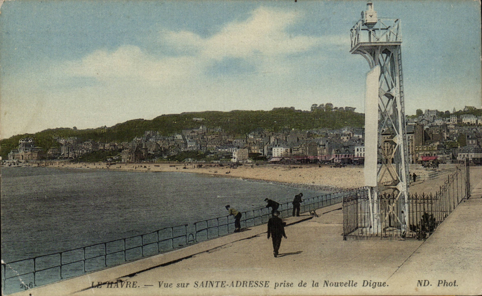 Le Havre - Vue sur Sainte Adresse - prise de la nouvelle digue - CPA 