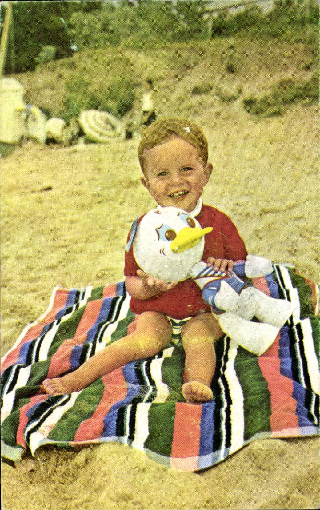 Fantaisie - Enfant - Cute little boy at the beach - plage - CPA 