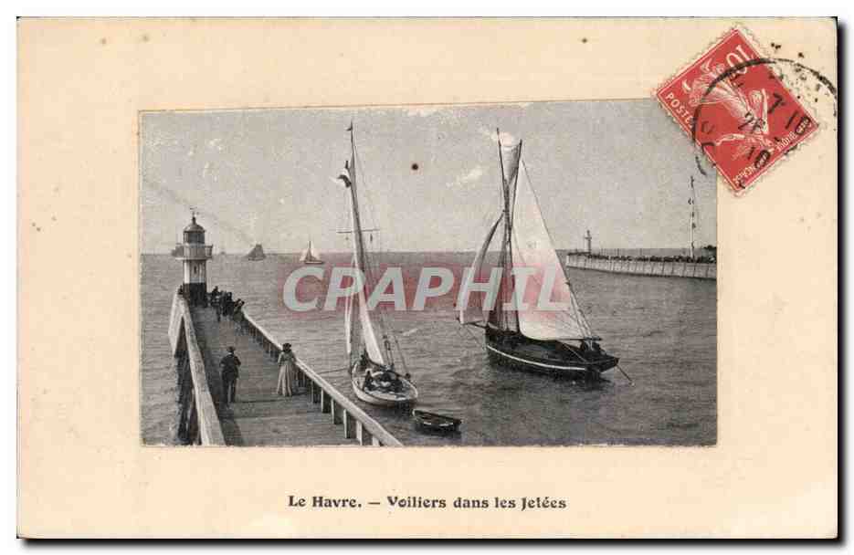 CPA Le Havre Voiliers dans les jetees
