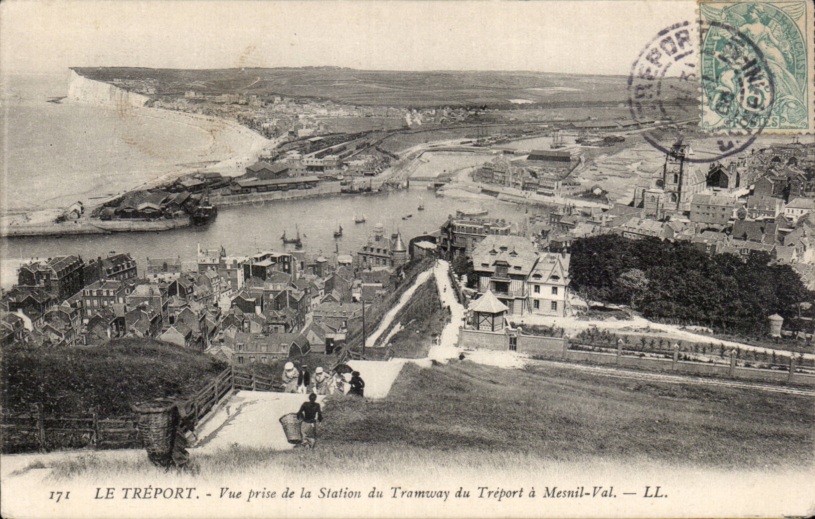Le Treport - Vue prise de la Station du Tramway du Treport - CPA 