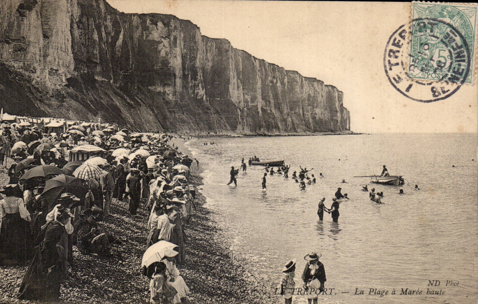 Le Treport - La Plage a maree haute - CPA 
