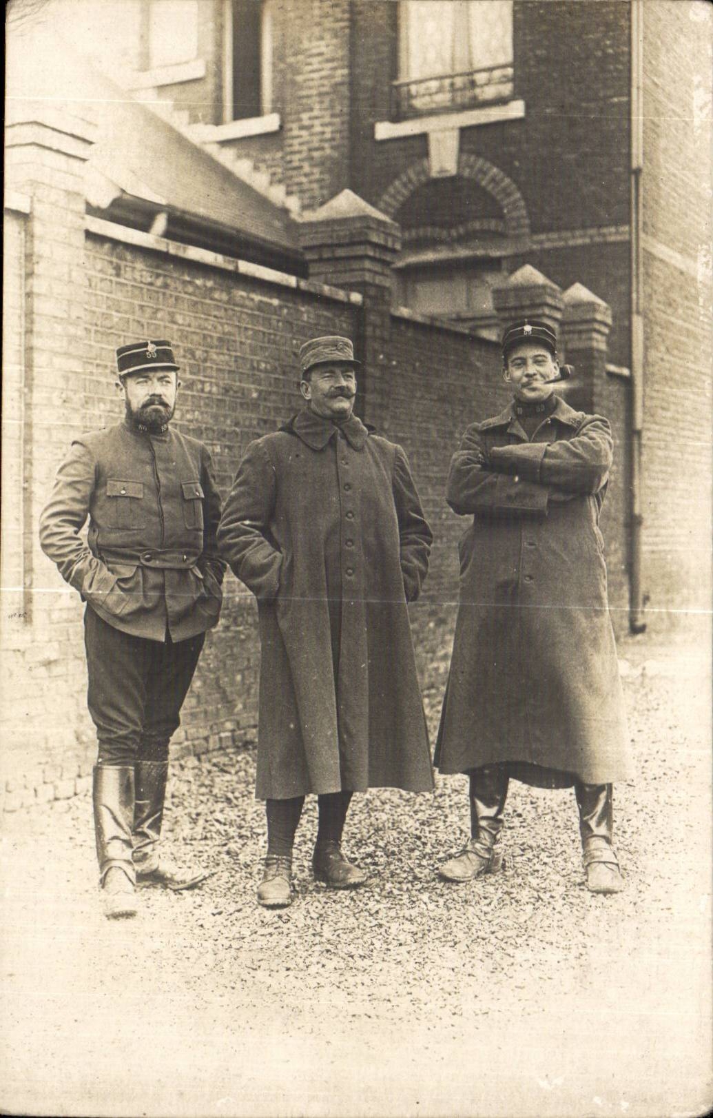 CARTE PHOTO Militaria Soldats