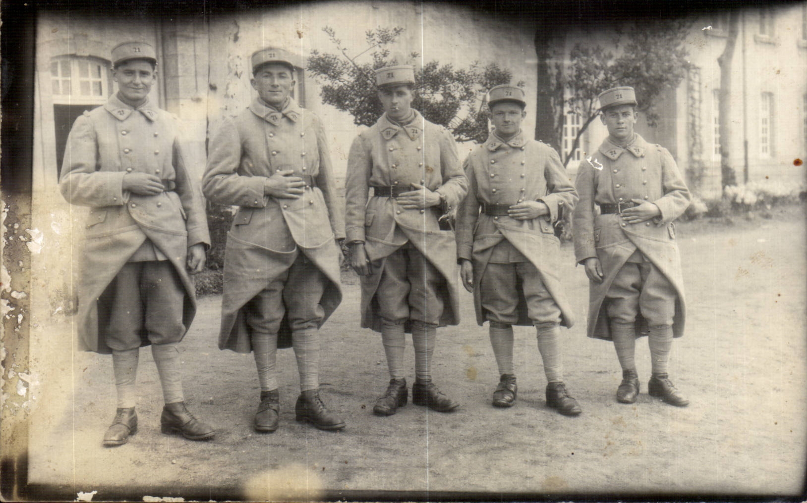 CARTE PHOTO Militaria Soldats