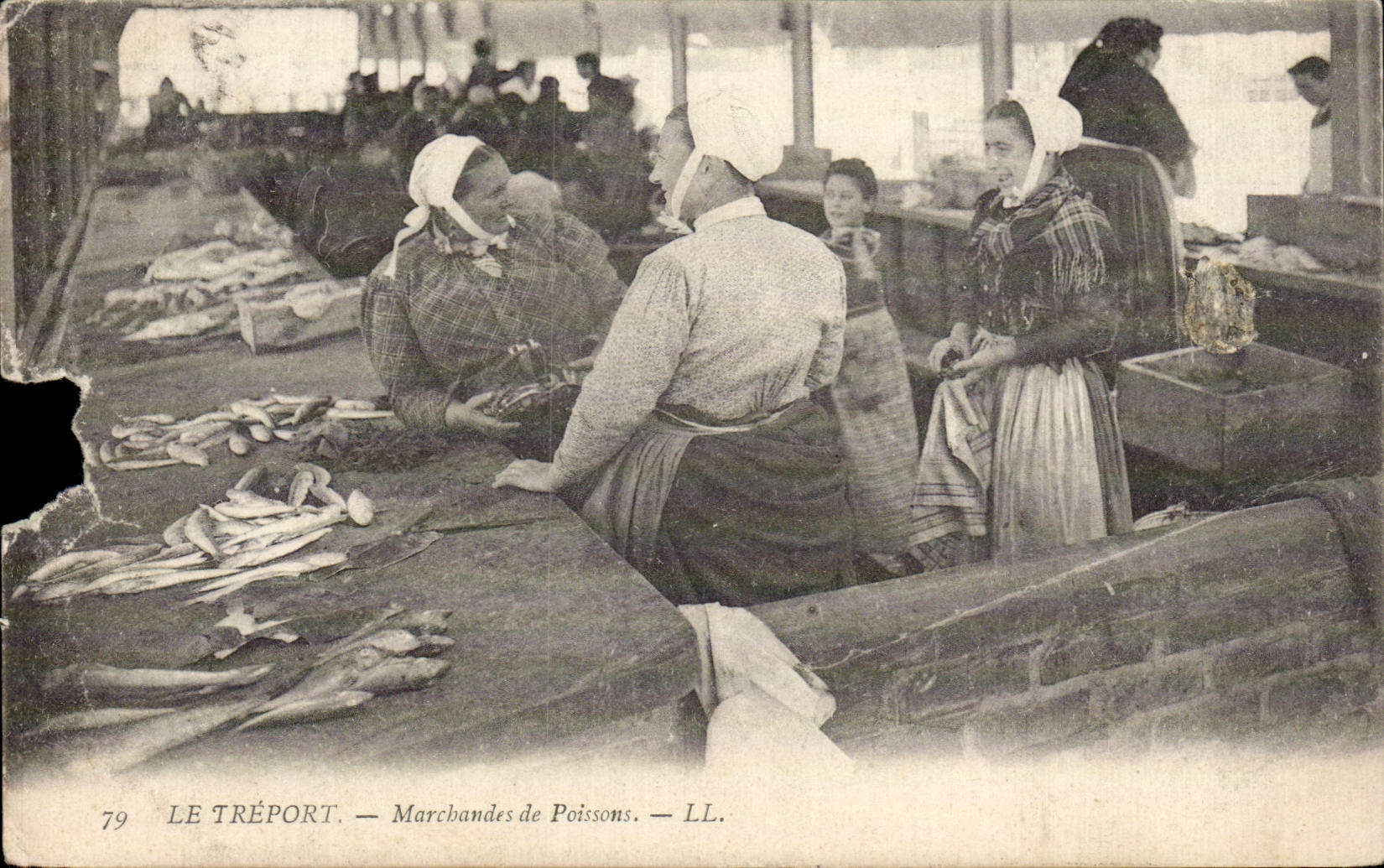 CPA Le Treport Marchandes de poissons