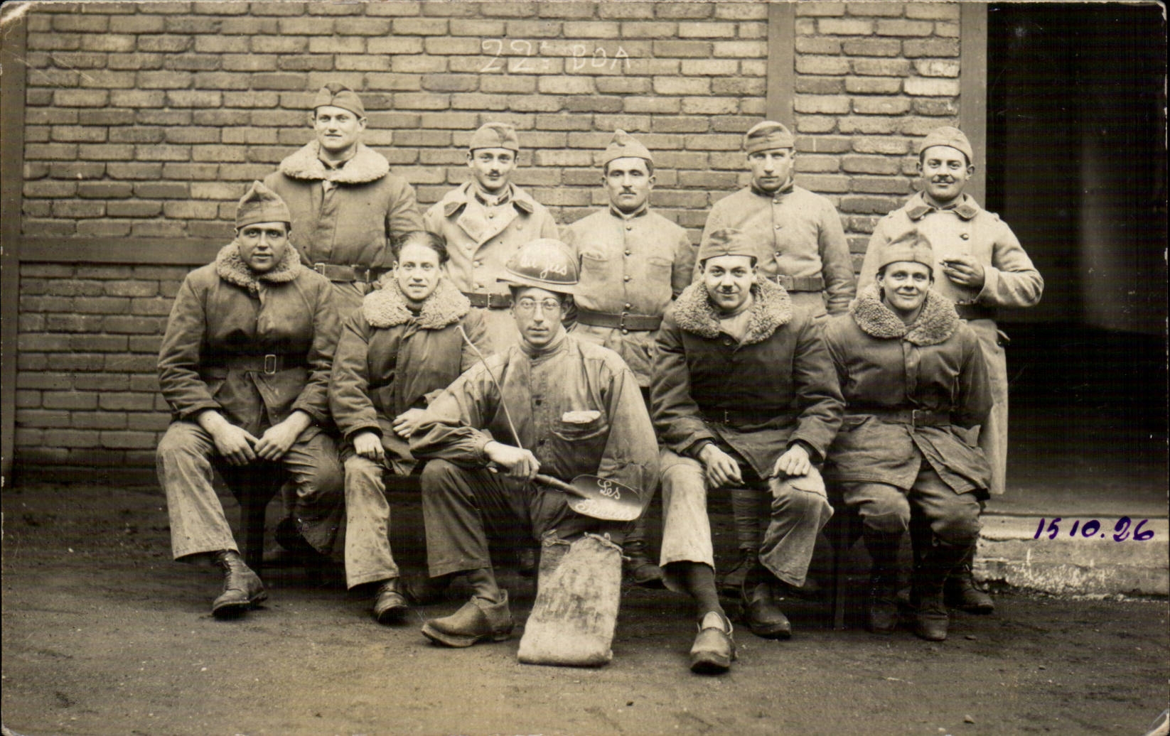 CPA CARTE PHOTO Militaria Soldats