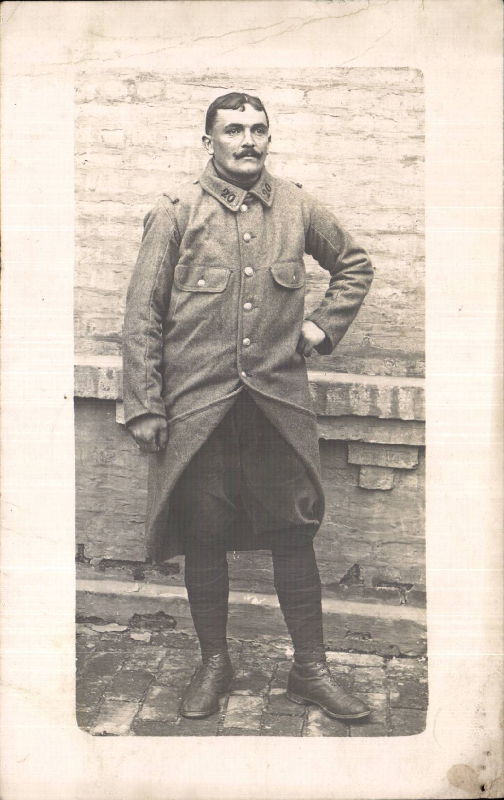 CPA CARTE PHOTO Militaria Soldat 