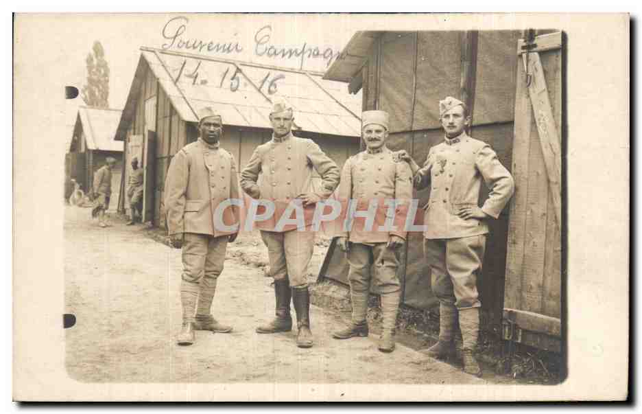 CPA CARTE PHOTO Militaria Soldats Poilus 