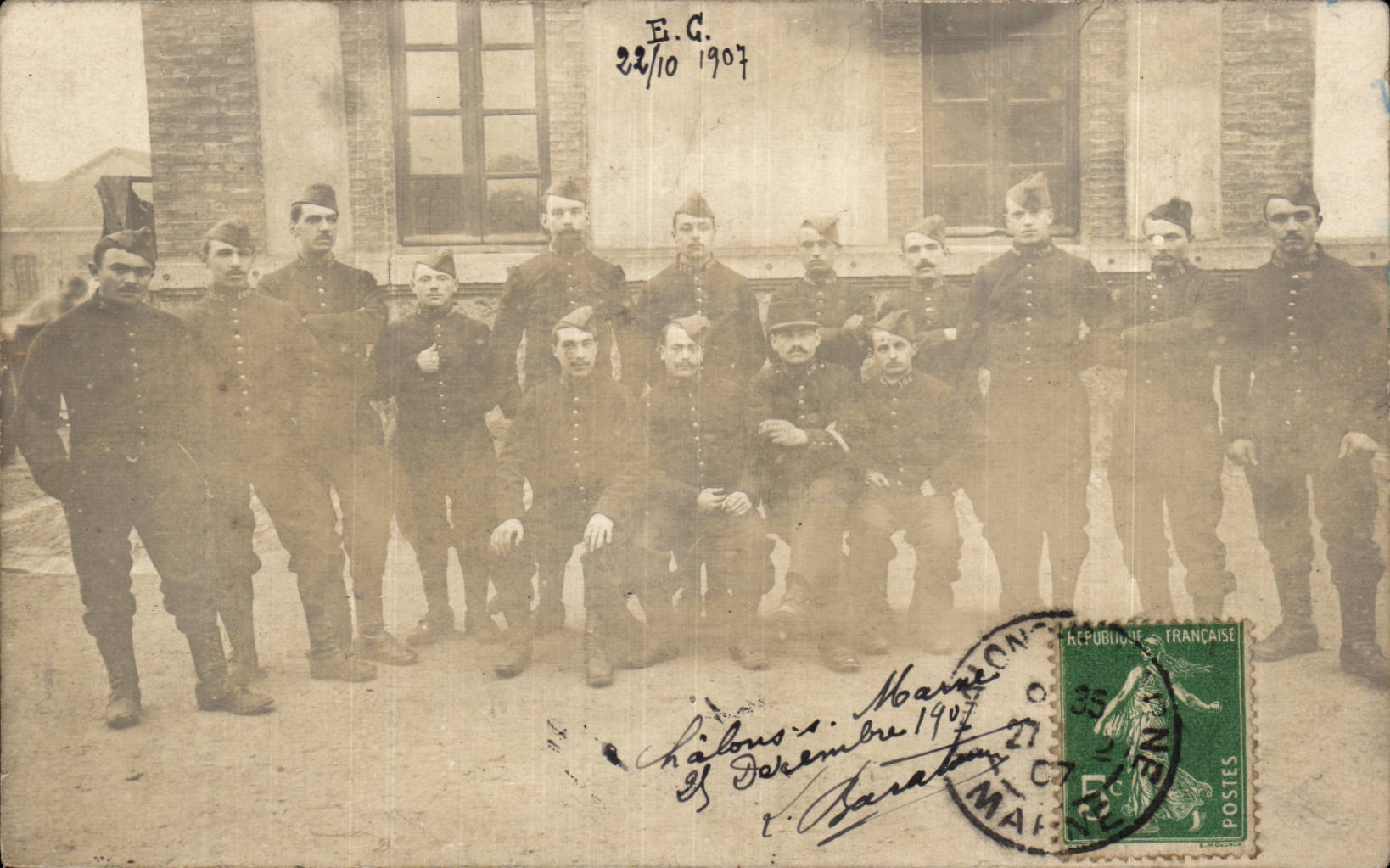 Grupo de soldados — 22/10/1907 — Editor no identificable