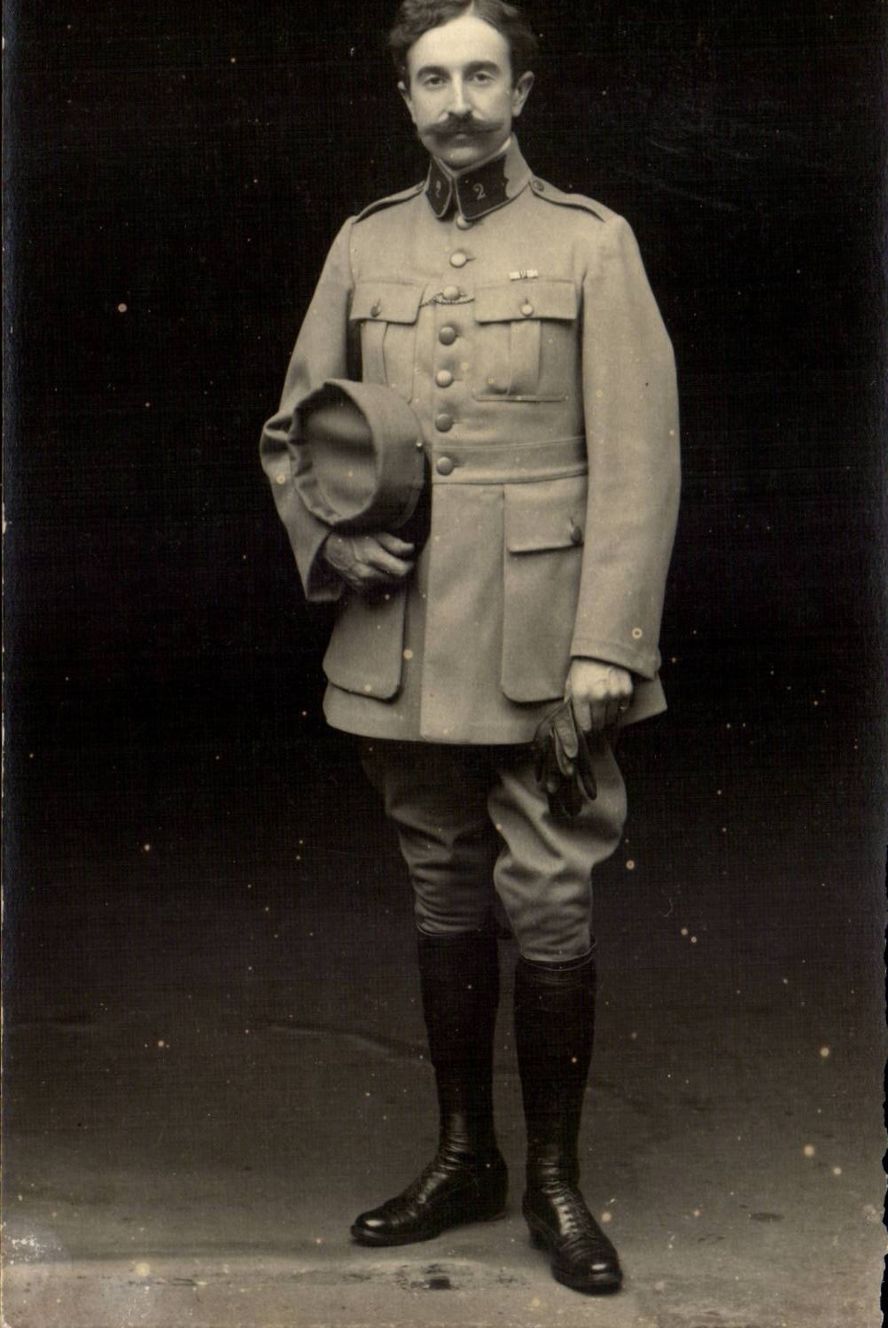 CPA CARTE PHOTO Militaria Soldat
