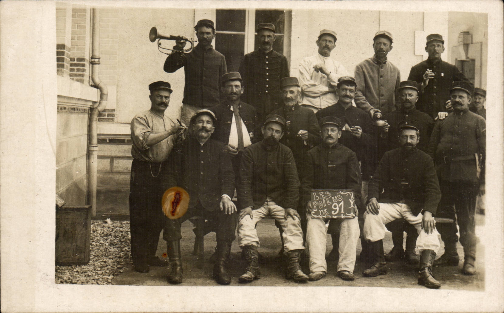 CARTE PHOTO Militaria Soldats Poilus