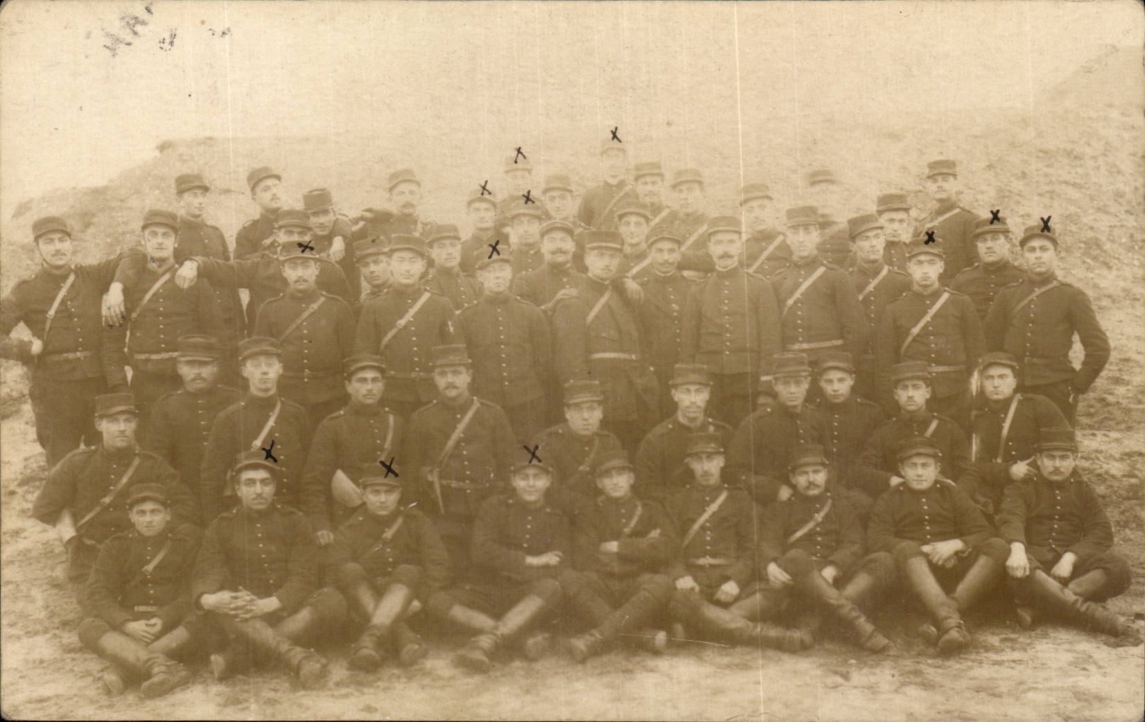 CARTE PHOTO Militaria Envoi de Villette Regiment