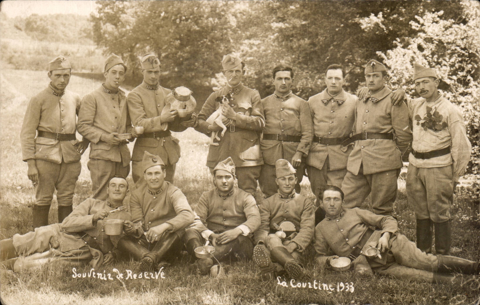 CARTE PHOTO Militaria Souvenir de reserve La Courtine 1933
