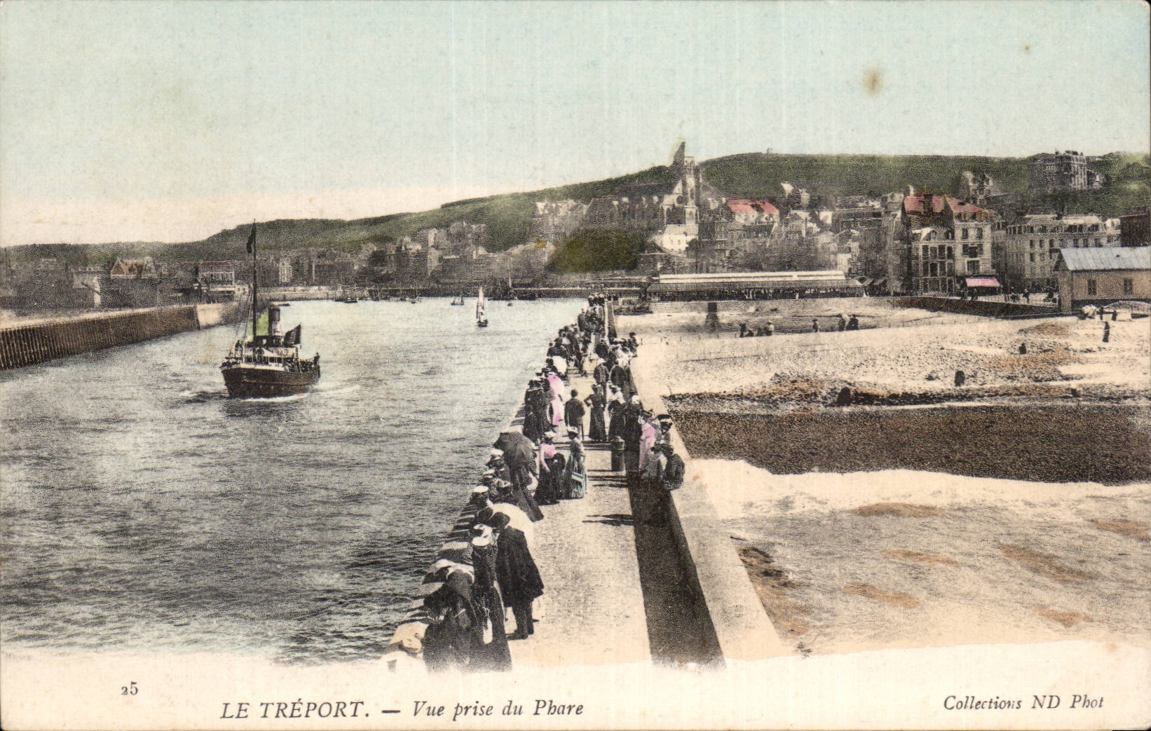 CPA Le Treport Vue prise du phare