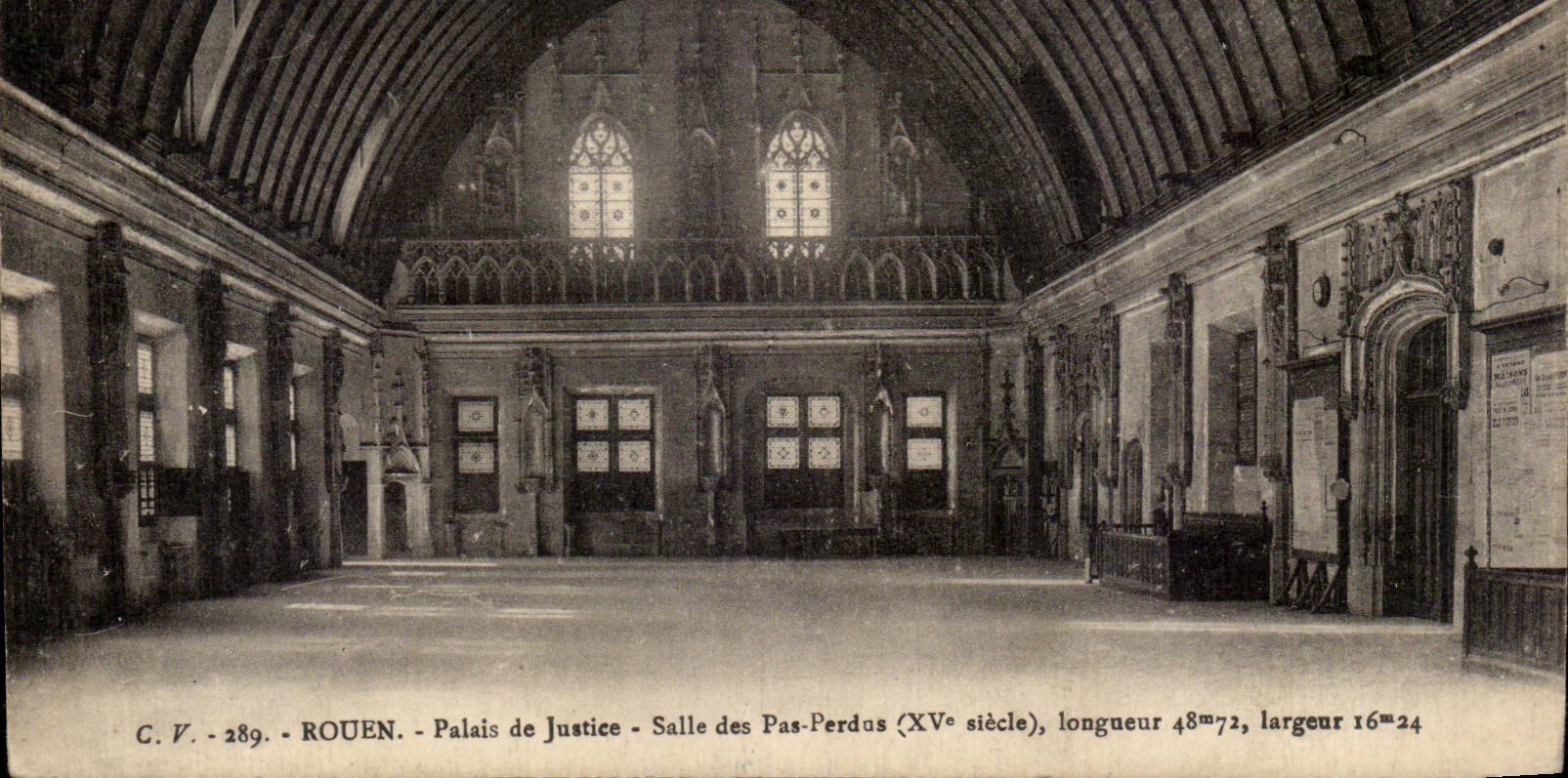 CPA Rouen Palais de justice Salle des abs reliefs 