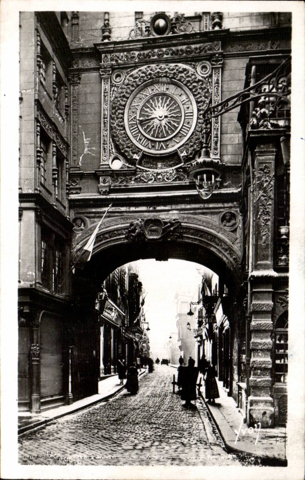 CPSM Rouen La grosse horloge