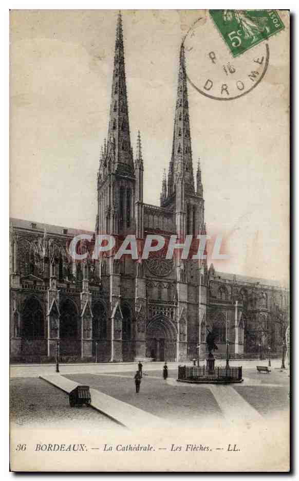 CPA Bordeaux La cathedrale Les fleches