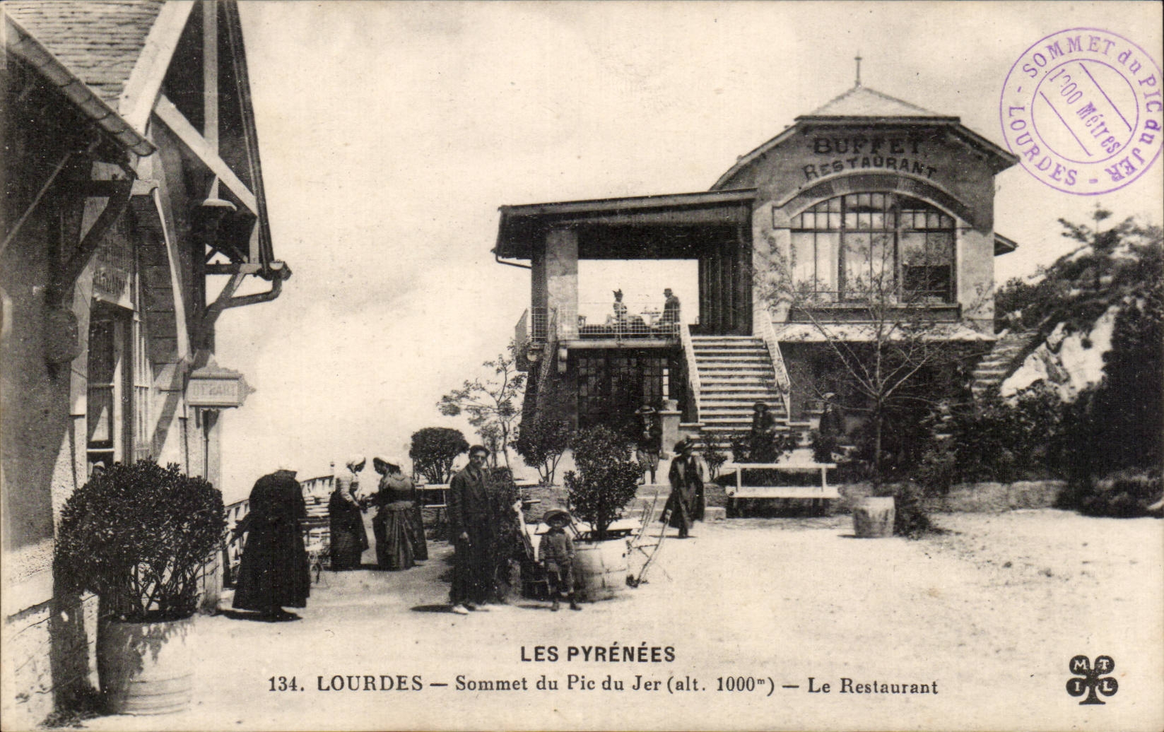 CPA Lourdes Sommet du Pic du Jer Le restaurant 