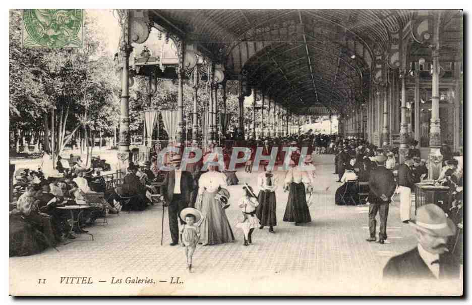 CPA Vittel Les galeries 