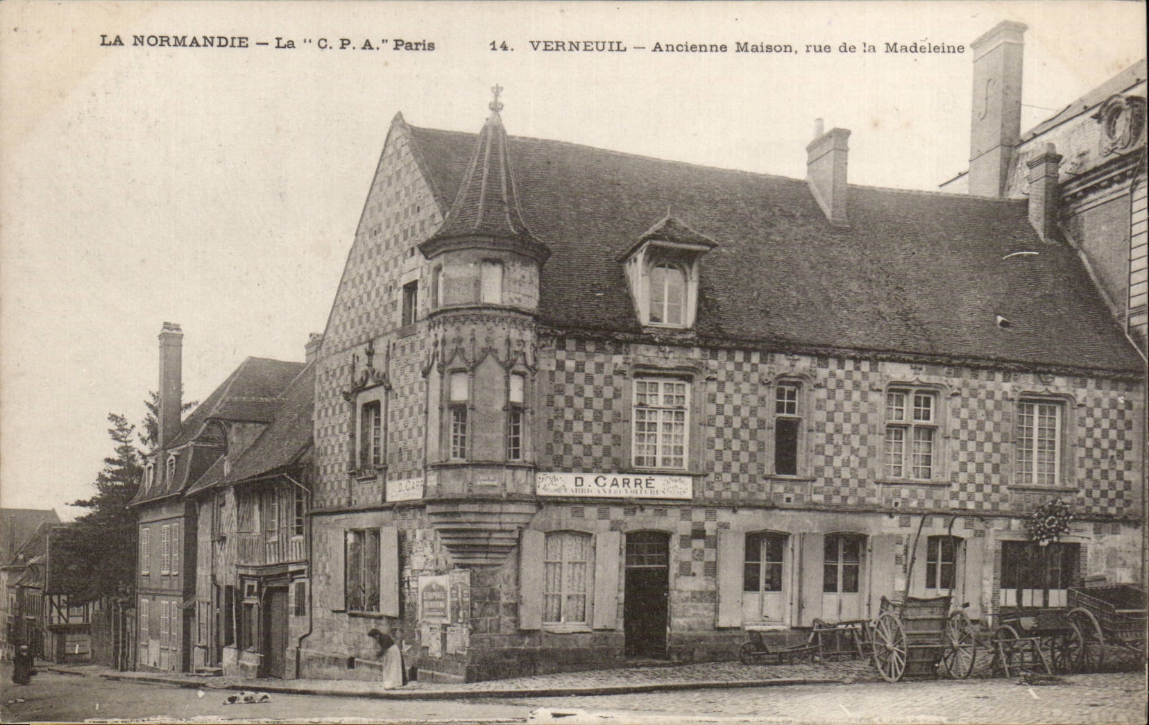 CPA Verneuil Ancienne maison Rue de la Madeleine
