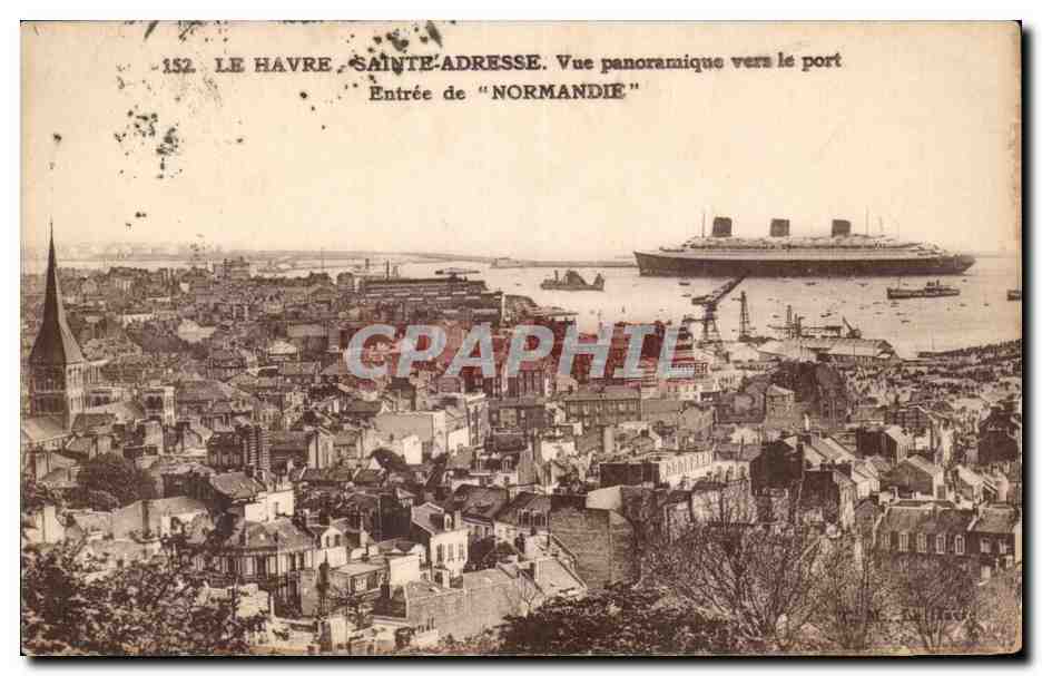 Le Havre - Entree de Normandie - steamer - paquebot - Vue Panoramique vers le port - CPA 