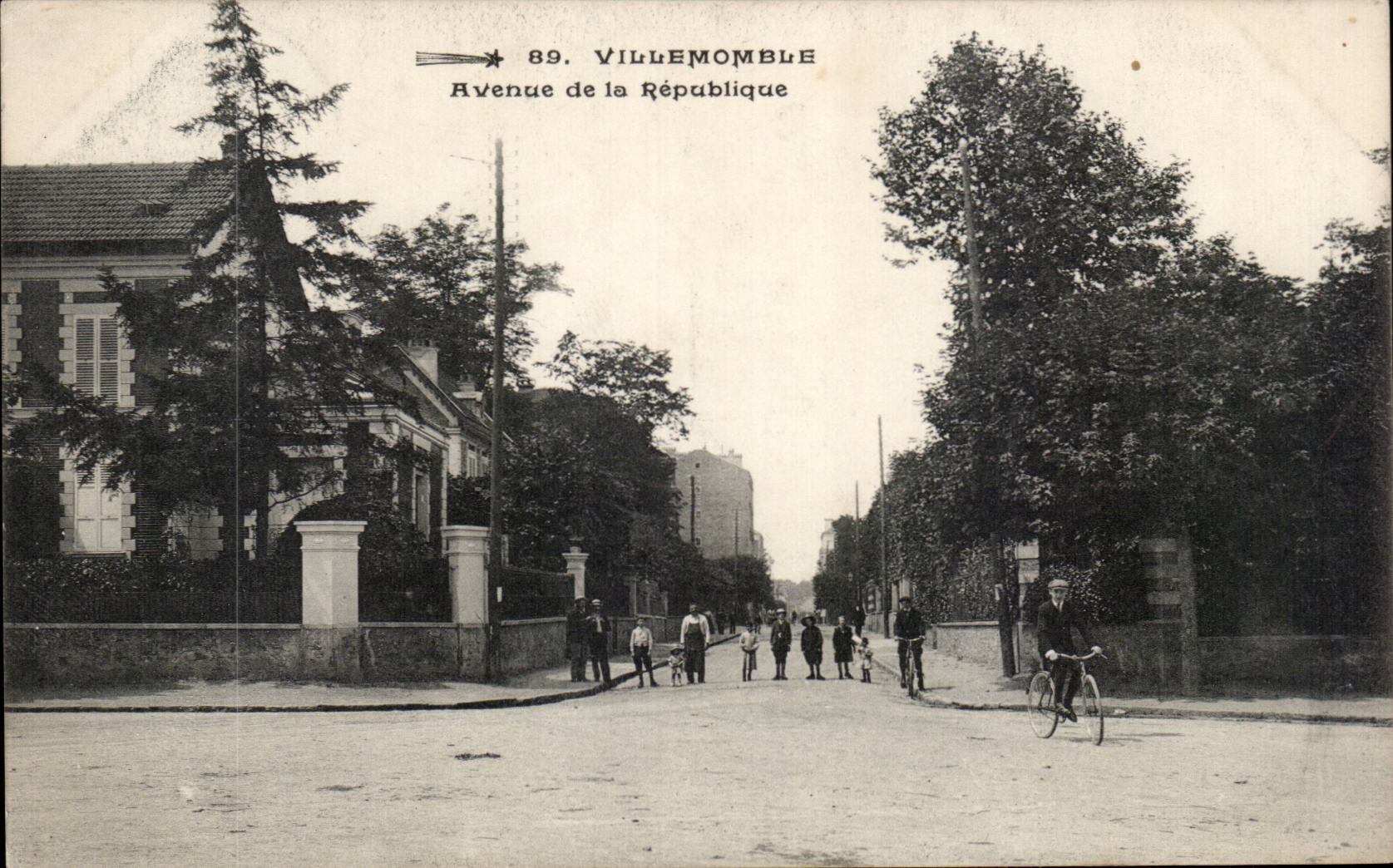 Villemomble - Avenue de la Republique - CPA 