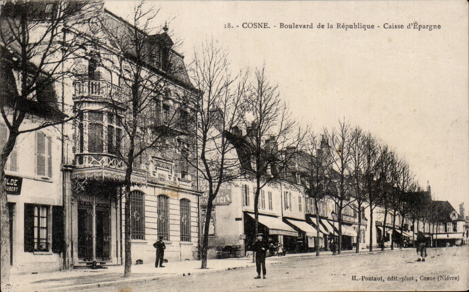 Cosne - Boulevard de la Republique - Caisse d'Epargne - CPA 