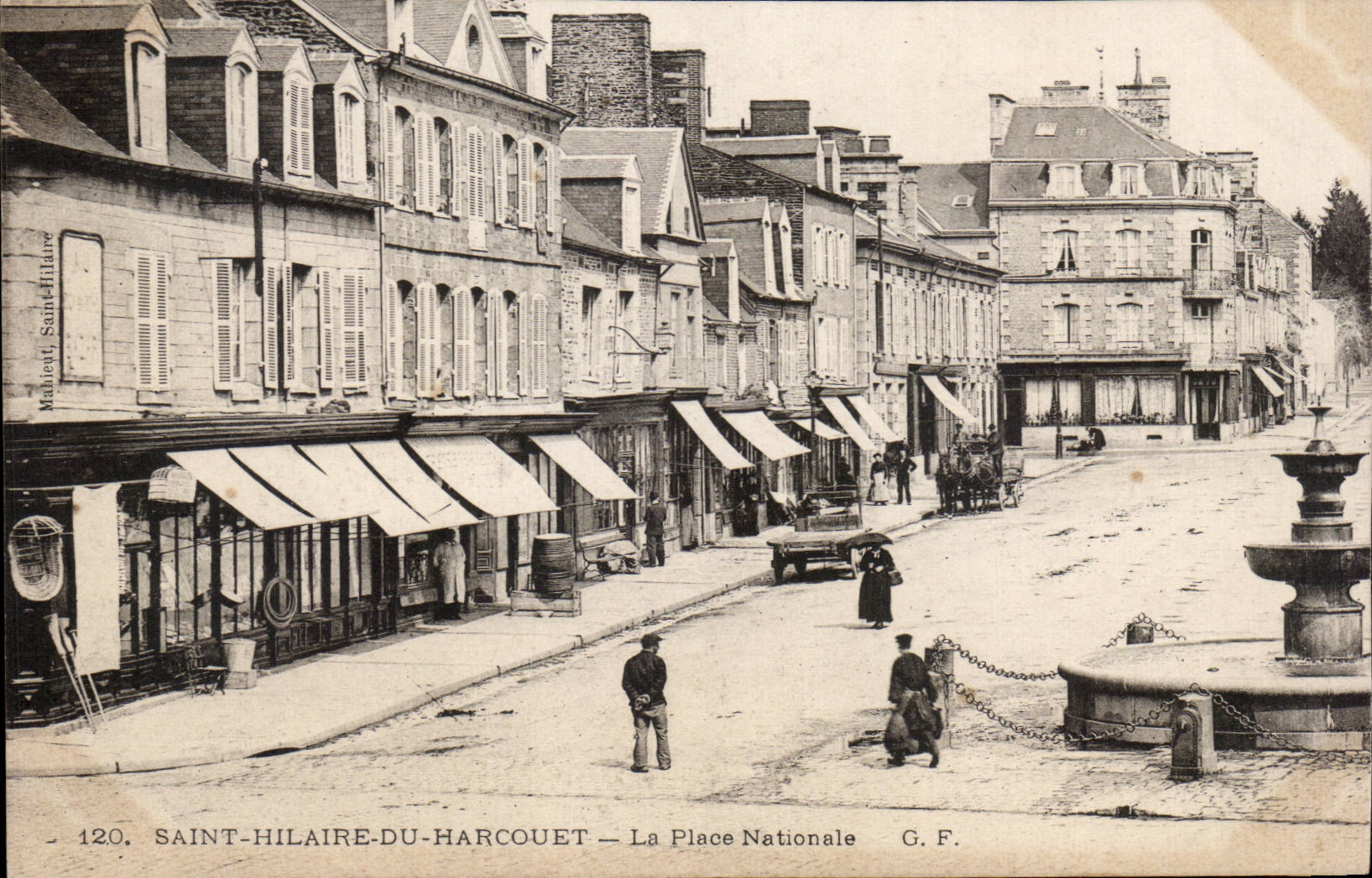 SAINT-HILAIRE-DU-HARCOUT — La Place Nationale — G. F. — n°120