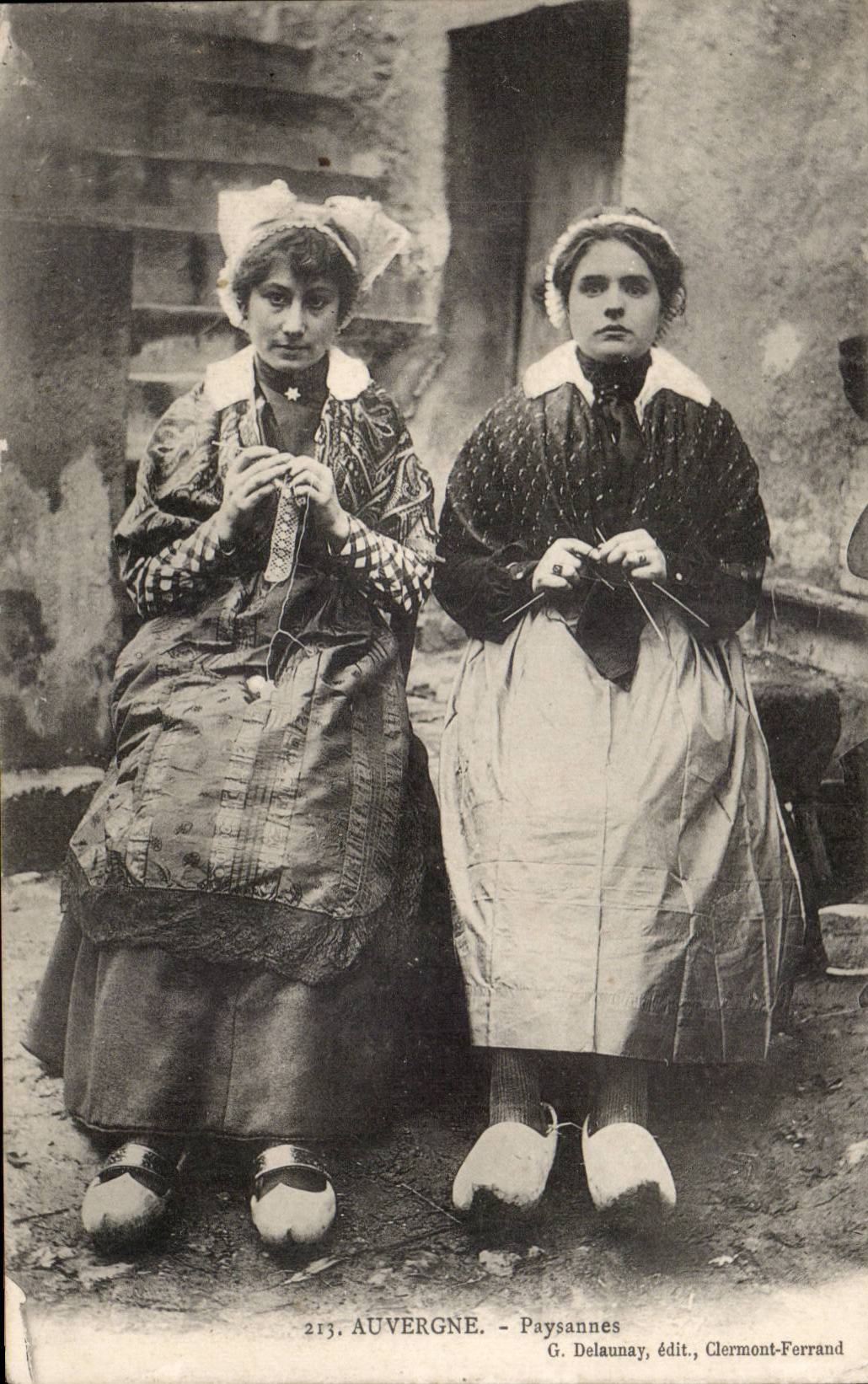 Auvergne - Paysannes — G. Delaunay, édit., Clermont-Ferrand