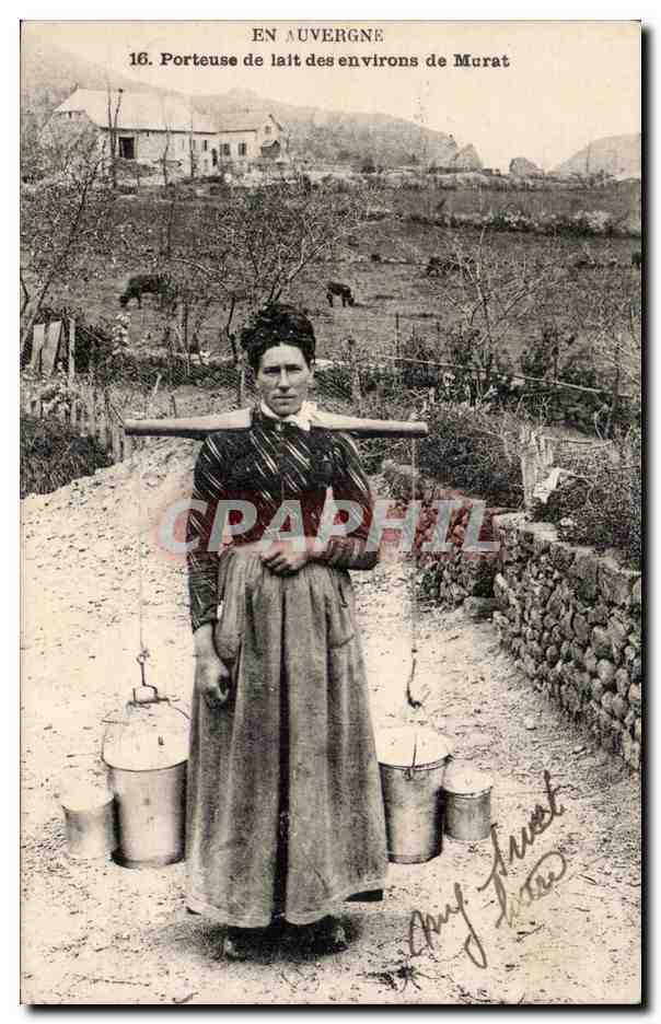 Portadora de leche en los alrededores de Murat — En Auvergne — Edición R. LARINNE-APILLAR