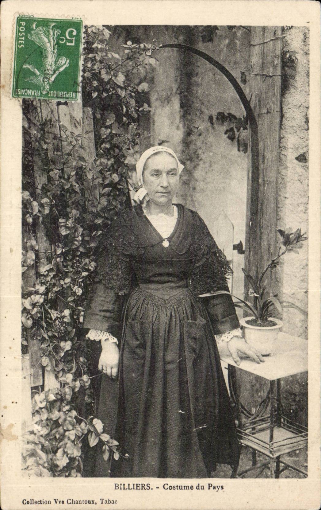 Billiers - Costume du Pays — Collection Vve Chantoux, Tabac
