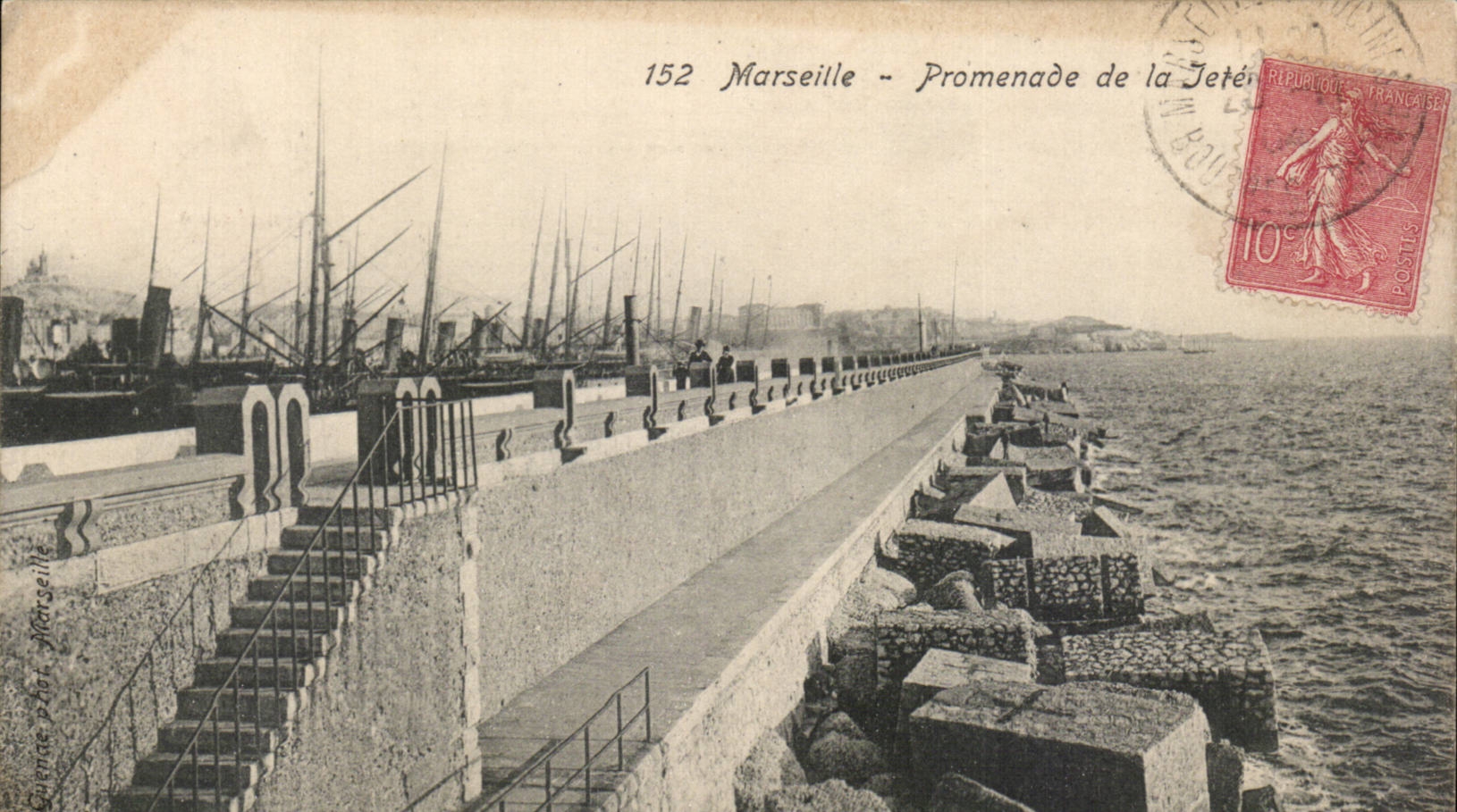 CPA Marseille Promenade de la jetee