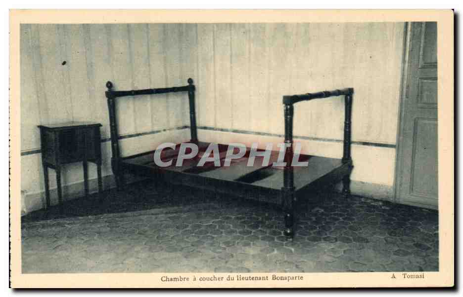 Chambre à coucher du lieutenant Bonaparte — À Tomasi