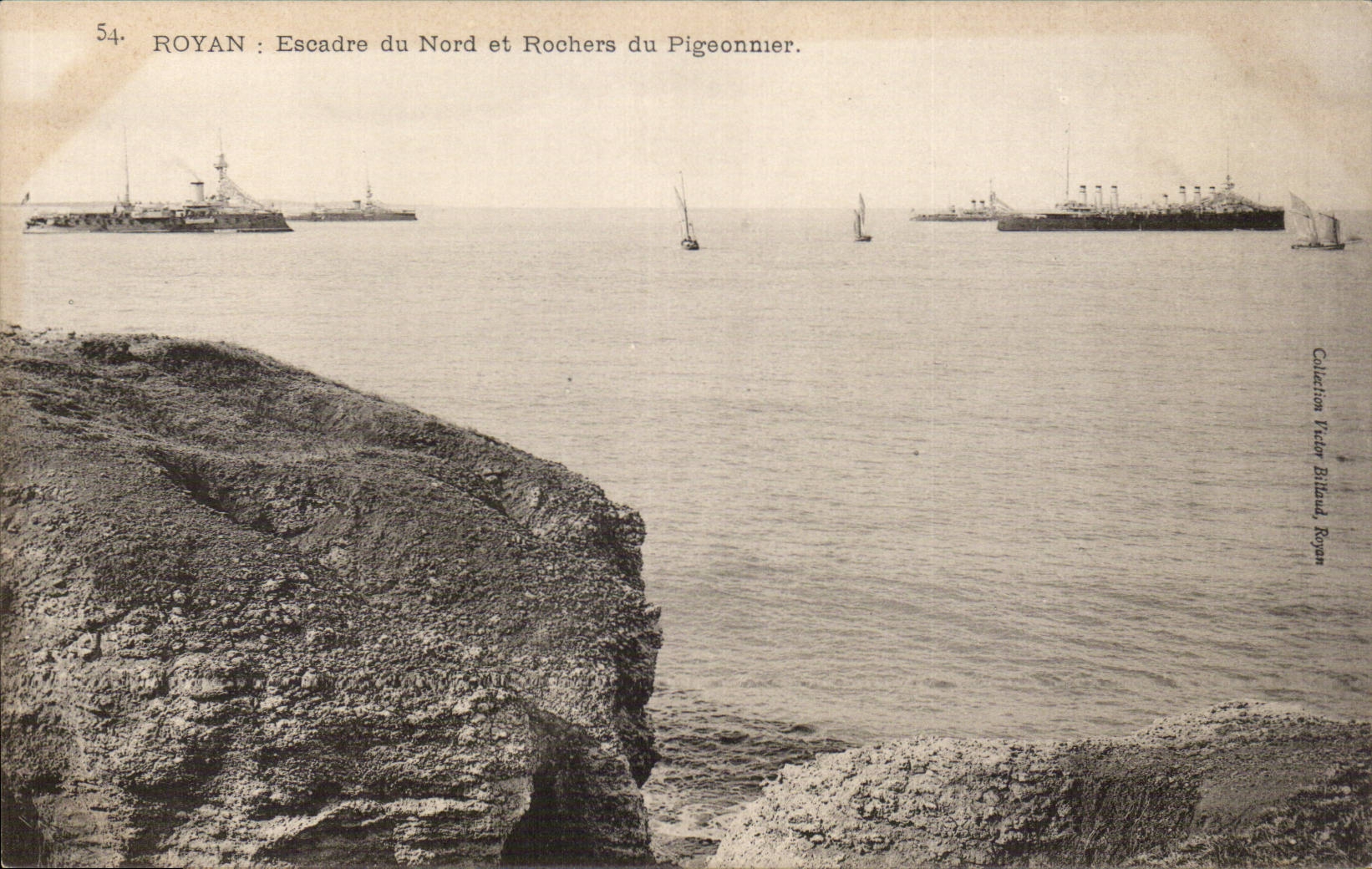 Royan : Escadre du Nord et Rochers du Pigeonnier — Collection Victor Bilhaut Rogan, n°54