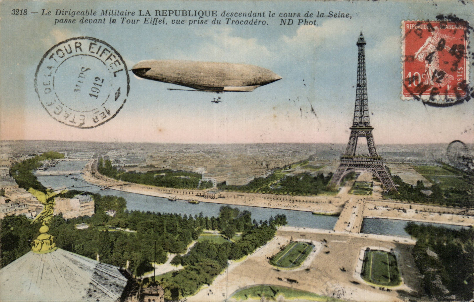 Dirigeable Militaire LA REPUBLIQUE — vue de la Tour Eiffel — ND Phot.