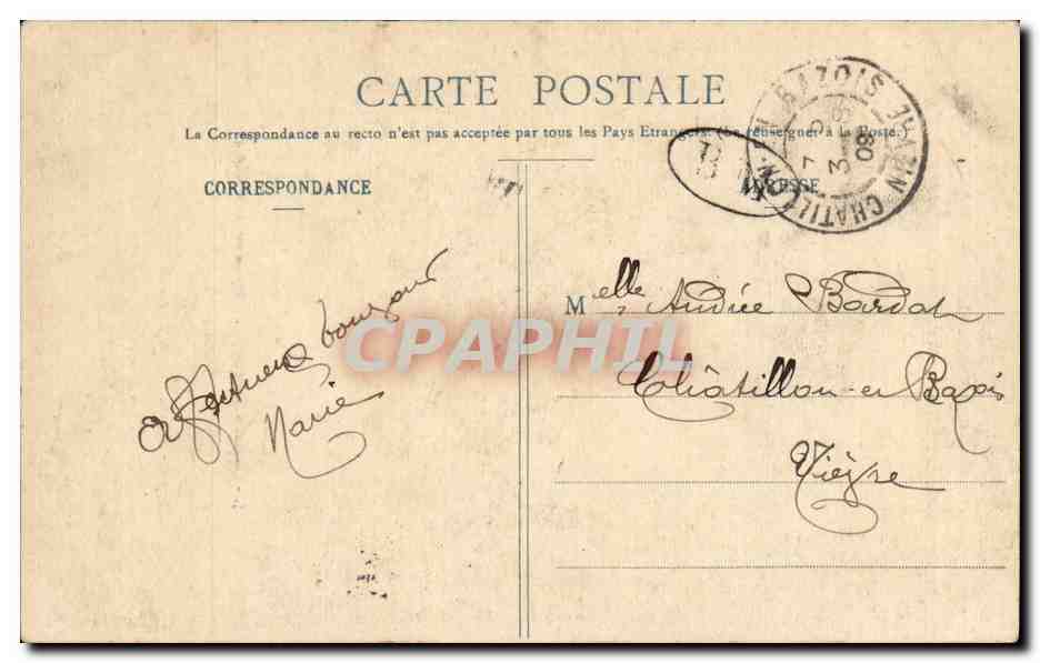 CPA Folklore Costume Costumes morvandaux Paysan coiffe du bicorne — Verso