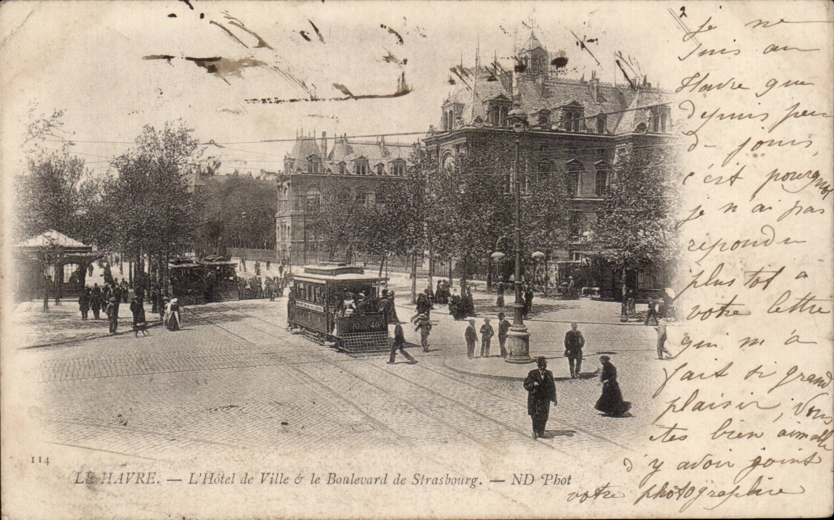 CPA Le Havre L'hotel de ville et le boulevard de Strasbourg 