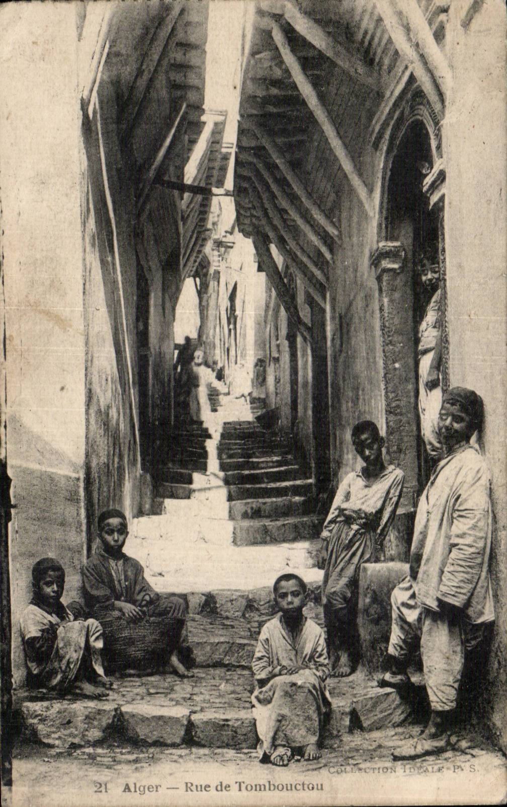 CPA Algerie Alger Rue de Tombouctou Enfants