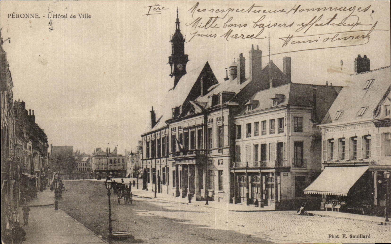 CPA Peronne L'hotel de ville