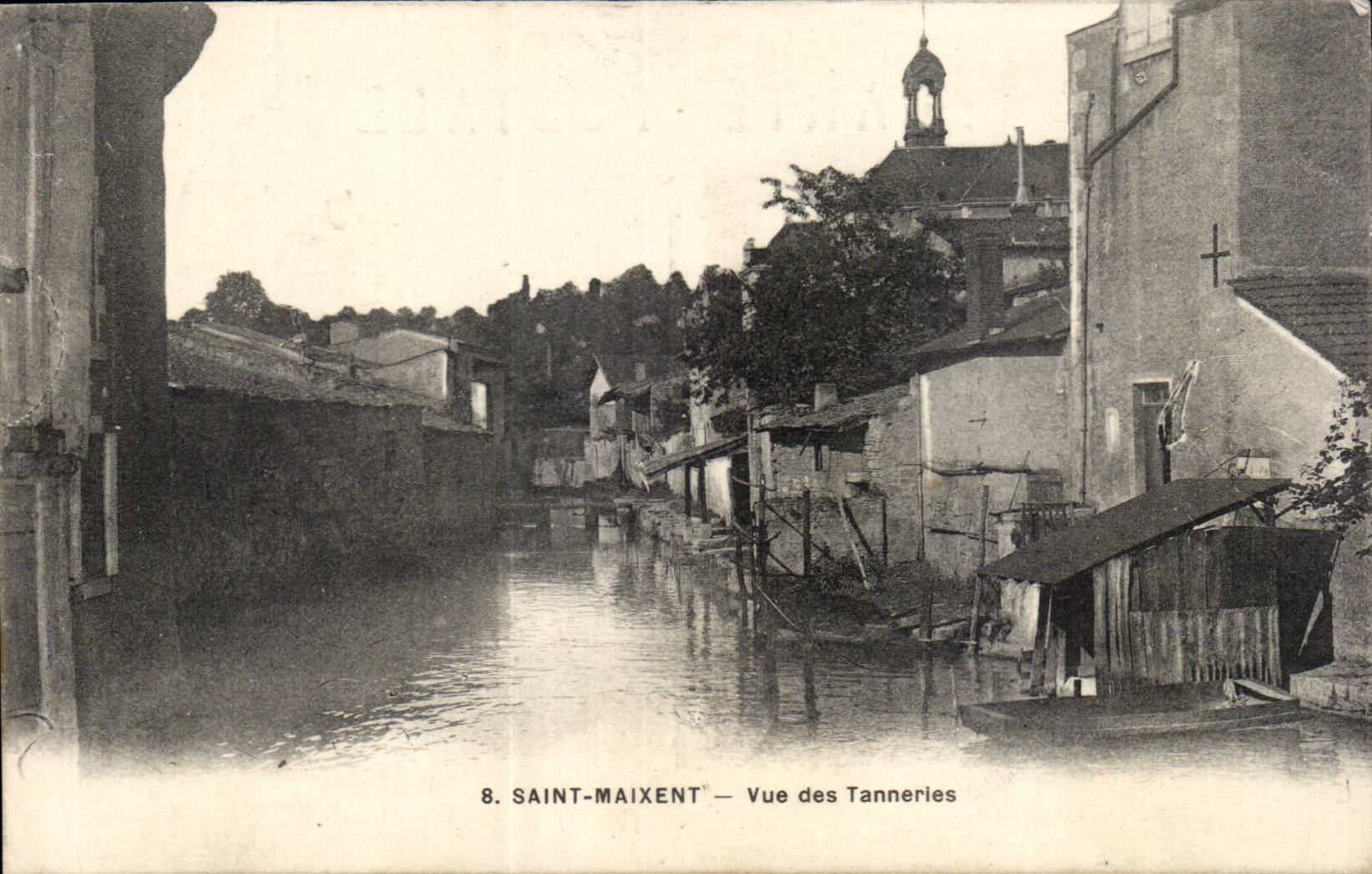 CPA Saint Maixent Vue des tanneries
