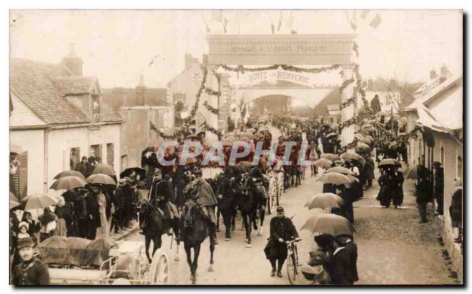 Willkommenszeremonie für französische Soldaten — Sully-sur-Loire — Foto L. Marchand