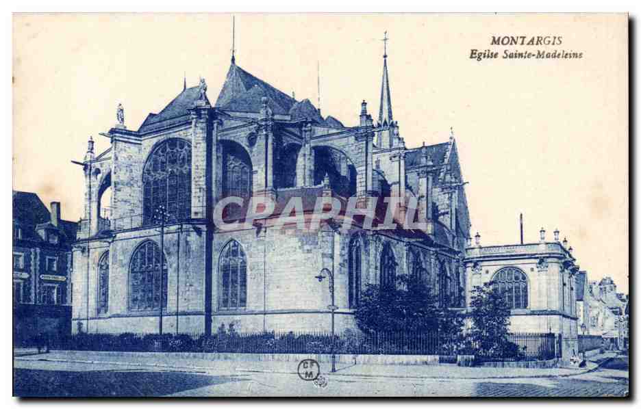 CPA Montargis Eglise Sainte Madeleine 