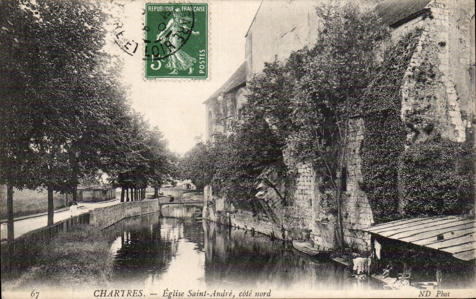 CPA Chartres Eglise Saint Andre cote Nord