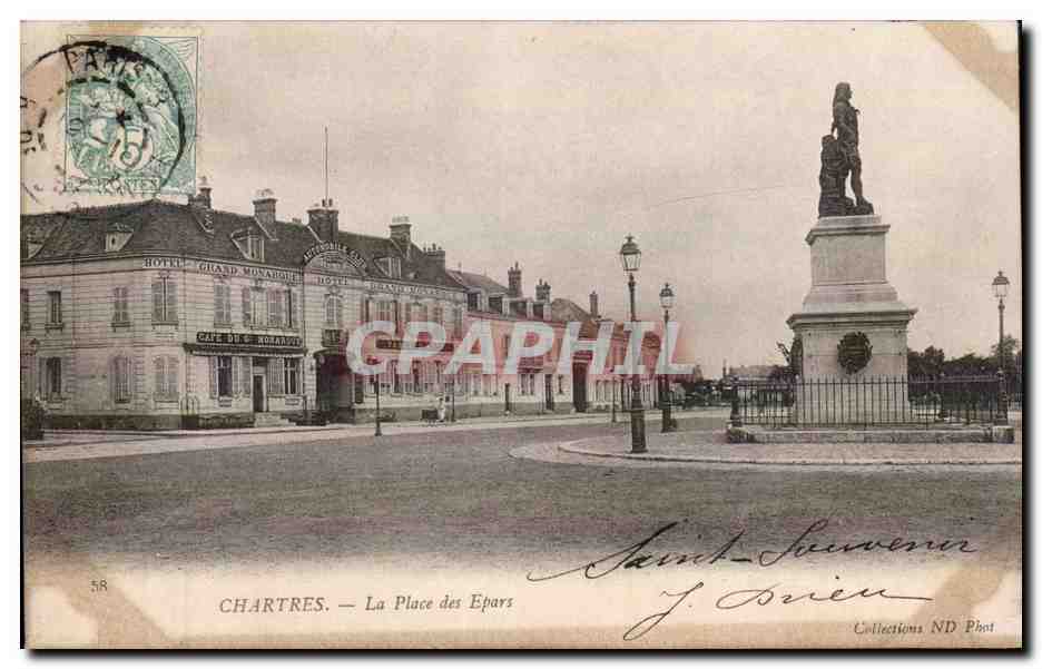 CPA Chartres La place des Epars