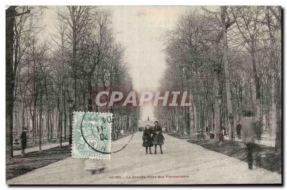 CPA Reims La grande allee des promenades