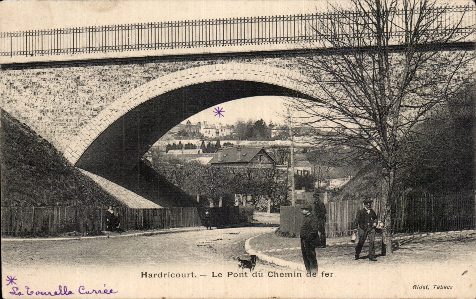 CPA Hardricourt Le pont du chemin de fer