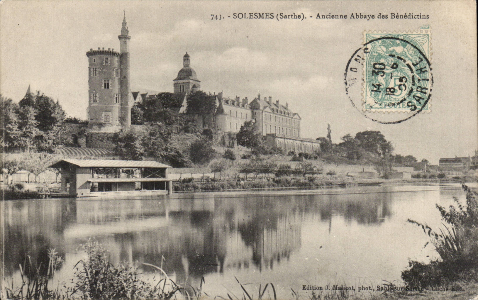 CPA Solesmes Ancienne abbaye des Benedictins