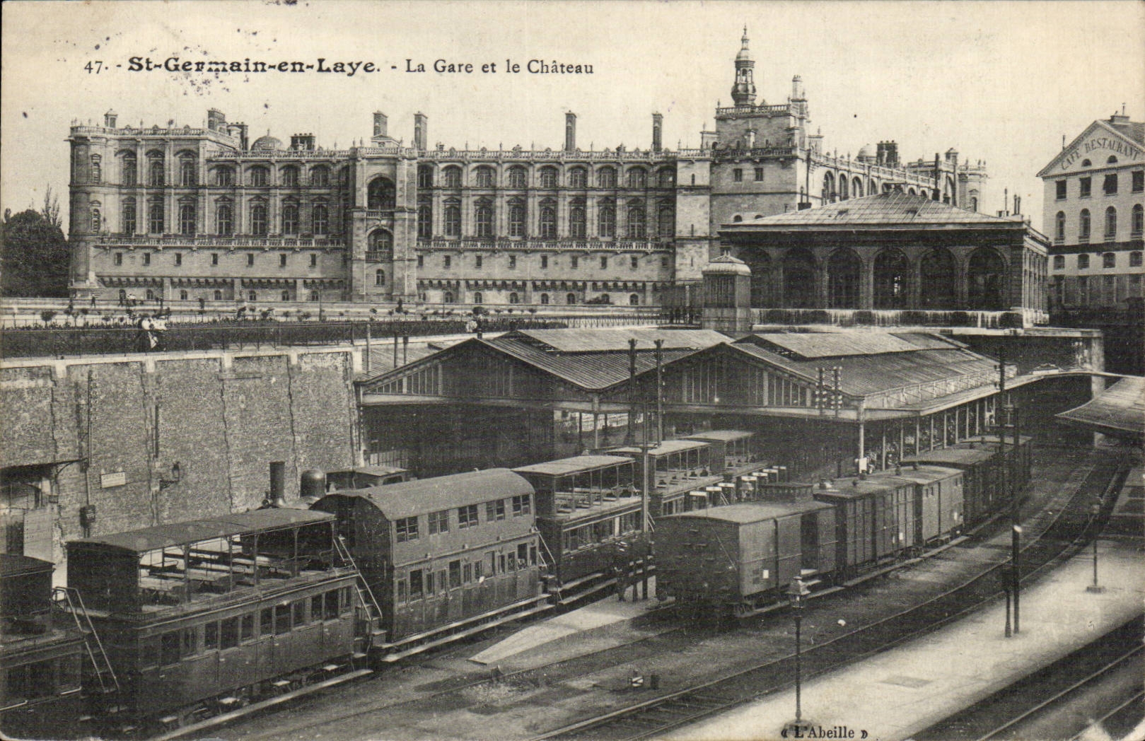 CPA St Germain en Laye La gare et le chateau Train 